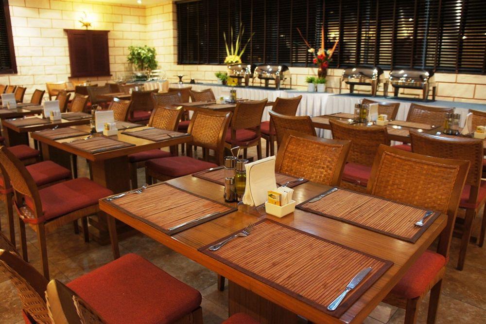Dream Palace Hotel Dubai Exterior photo