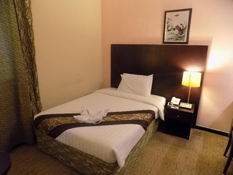 Dream Palace Hotel Dubai Exterior photo
